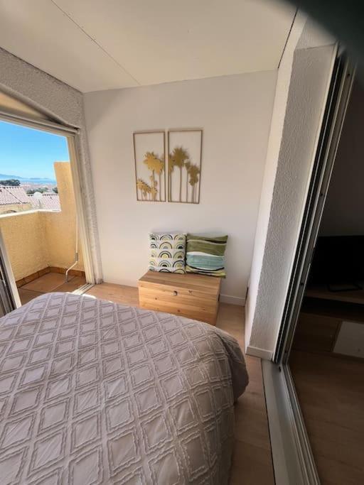 Studio Vue Mer Avec Piscine Et Terrain De Tennis Sausset-les-Pins Dış mekan fotoğraf